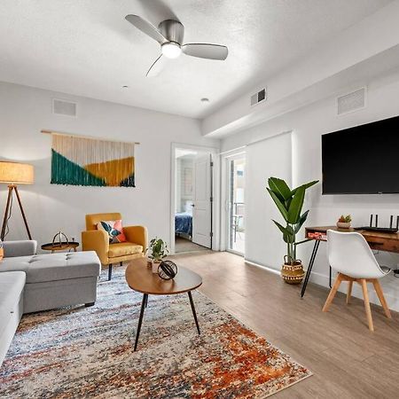 Luxurious Retreat In Slc Apartment Солт Лейк Сити Екстериор снимка
