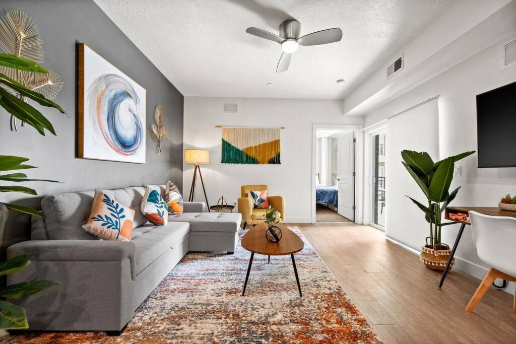 Luxurious Retreat In Slc Apartment Солт Лейк Сити Екстериор снимка